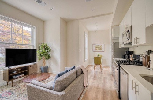 Dupont Circle Apartment | Dreamy Dupont Circle 1BR w/W/D, nr Nightlife & Bars, by Blueground