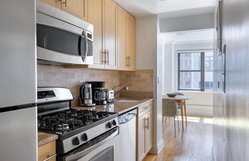 Kips Bay Apartment | Dreamy Kips Bay 1BR w/Gym, nr Empire State Building, by Blueground