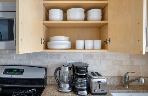 Kips Bay Apartment | Dreamy Kips Bay 1BR w/Gym, nr Empire State Building, by Blueground