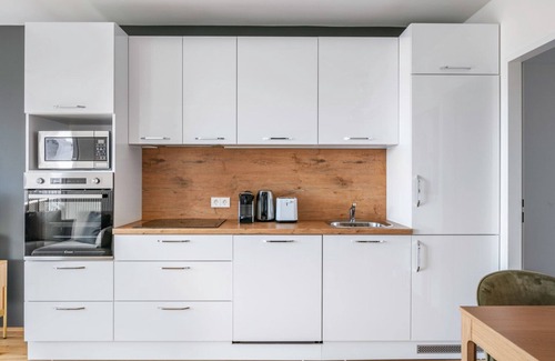 Erdberg Apartment | Dreamy Landstraße 1BR w/Large Balcony, walk to Metro U3, by Blueground