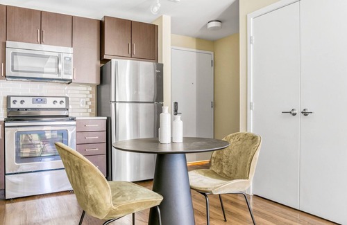 Theatre District Apartment | Dreamy Theatre District 1BR w/Gym & W/D, near Boylston T, by Blueground
