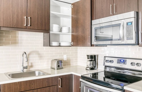 Theatre District Apartment | Dreamy Theatre District 1BR w/Gym & W/D, near Boylston T, by Blueground