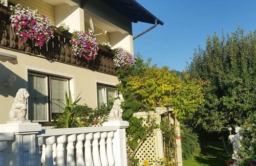 Spittal an der Drau Apartment | Dreibettzimmer mit Du/wc - Gästehaus Schiefer