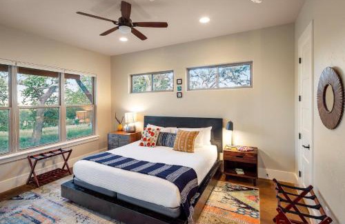 Driftwood House | Driftwood Casitas - Moonlight Casita
