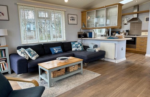 Salcombe Apartment | Driftwood Lodge