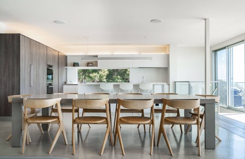 McCrae House | Dromana Relaxation Escape by Ready Set Stay- Positioned on a cliff & WiFi