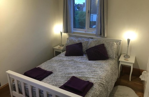 Corstorphine Apartment | Drum Brae Cottage
