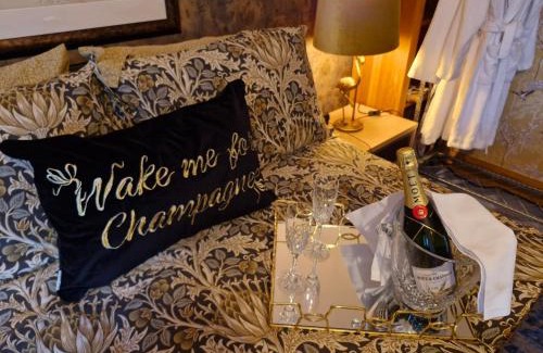 Maghera Bed & Breakfast | Drumee Lodge boutique B and B, Newcastle, County Down