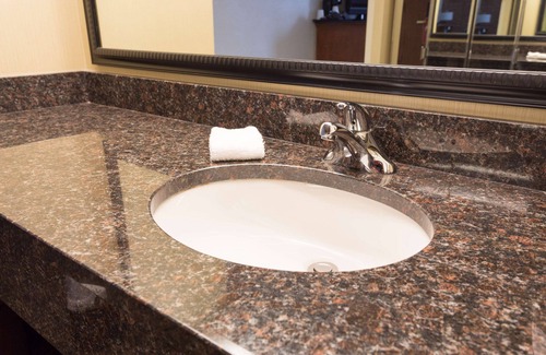 Frankenmuth Hotel | Drury Inn & Suites Frankenmuth