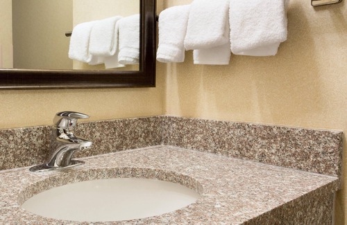 Joplin Hotel | Drury Inn & Suites Joplin