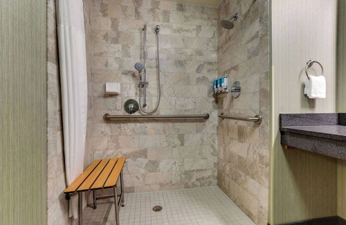 Chandler Hotel | Drury Inn & Suites Phoenix Chandler Fashion Center