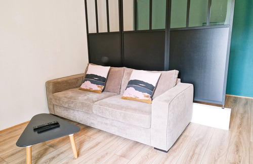 Meylan Apartment | #DU The Meylan's annex - Studio🌼