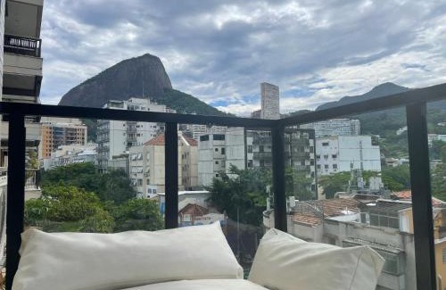 Leblon Apartment | Duas Suítes e o Cristo Redentor