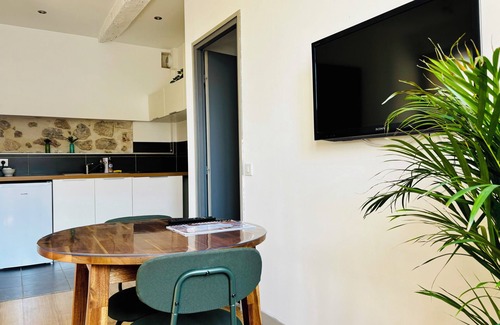 Brignoles Apartment | Dubonnet - Coeur de ville