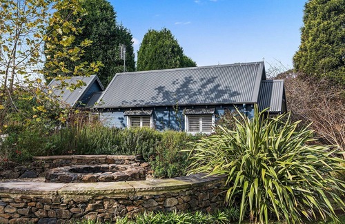 Burradoo House | Duck Walk Cottage - 14a Campbell Ave