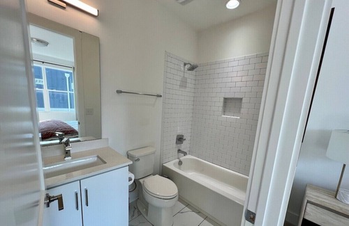Biddleville House | Duckworth Guest Suite 1
