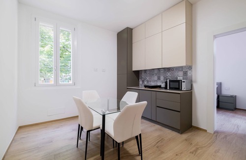 Bolognina Apartment | Due Agosto Apartment, comfy, modern and central