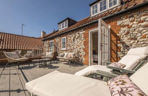 Brancaster House | Duffields House