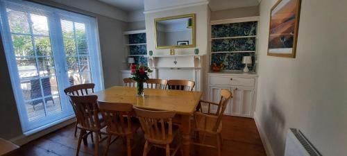 Minehead House | Dumble Cottage