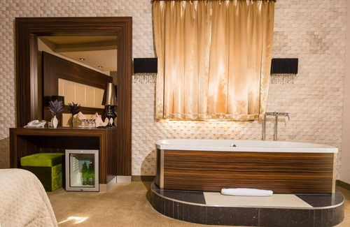 Gubacs Hotel | Duna Garden Hotel