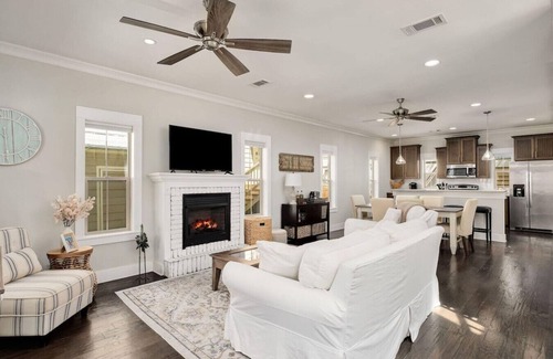 Dune Allen Beach House | Dune Allen Coastal Charm – 3BR Home Walk to Beach & Pool Sleeps 6