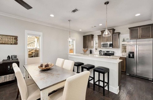 Dune Allen Beach House | Dune Allen Coastal Charm – 3BR Home Walk to Beach & Pool Sleeps 6