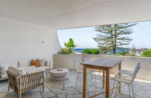 North Creek Apartment | Dunes 1