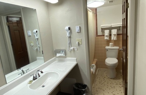Alamosa Hotel | Dunes Inn