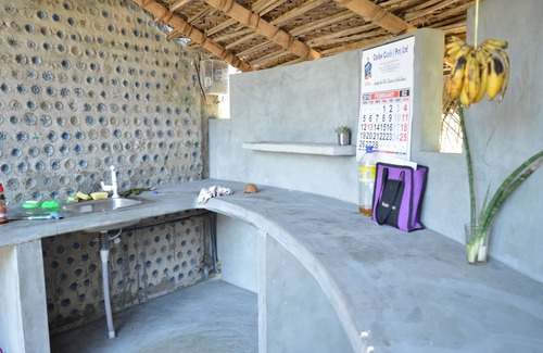 Etalai House | DuneTowers - beach hideaway eco-house, Alankuda