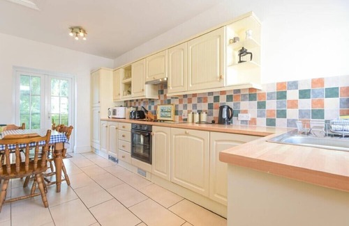 Waren Mill Cottage | DUNLIN COTTAGE, pet friendly, country holiday cottage in Bamburgh