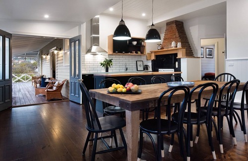 Daylesford House | Dunroman - modern comfort, old world charm, stunning views