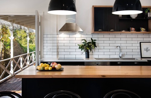 Daylesford House | Dunroman - modern comfort, old world charm, stunning views