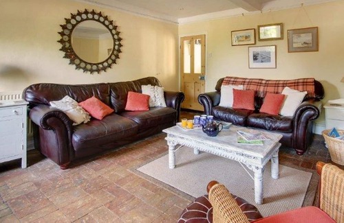 Dunwich Cottage | Dunwich Suffolk -Lovely 4 bedroom Cottage In Peaceful Seaside Village, with WiFi
