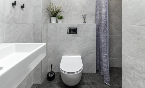 Old Town Apartment | DuoLoft studio apartment Lovisa Casa with gym and terrace