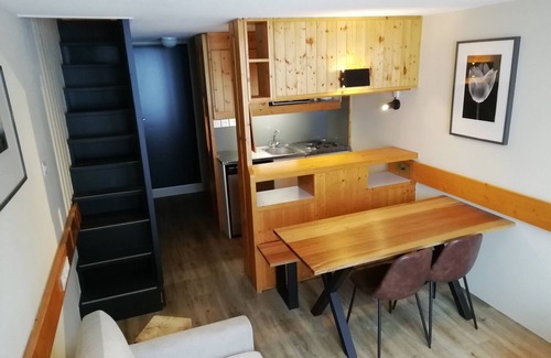 Arc-1800 Apartment | Duplex 2BR, Sleeps 6, Ski-In/Out, Balcony, Pet-Friendly, Near Lift, Arc 1800