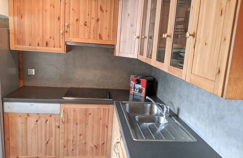 Les Menuires Apartment | Duplex 6 pers, Private garage, Ski in ski out
