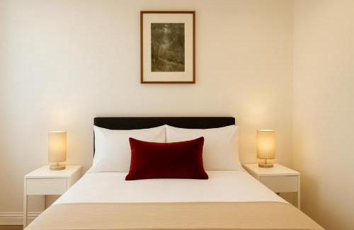 Cathays Apartment | Duplex Apartment For Up to 13 Near City Centre