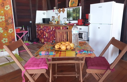 Le Moule Apartment | duplex apartment on two floors with panoramic sea views