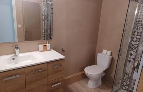 Ernee Apartment | Duplex centre ville
