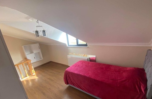 Arnavutkoy Apartment | Duplex close to Airport enough for big group/ family