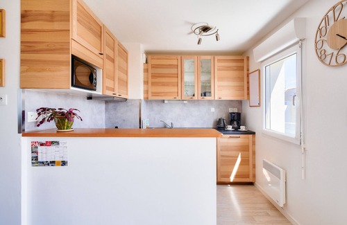 Guilvinec Apartment | Duplex for 4 near port - 500m from the beach