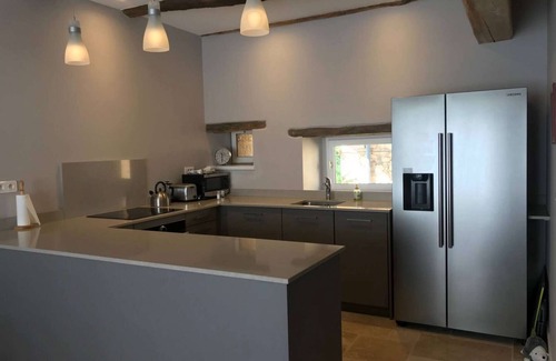 Castelnau-de-Montmiral Apartment | Duplex flat in the 17th century castle estate