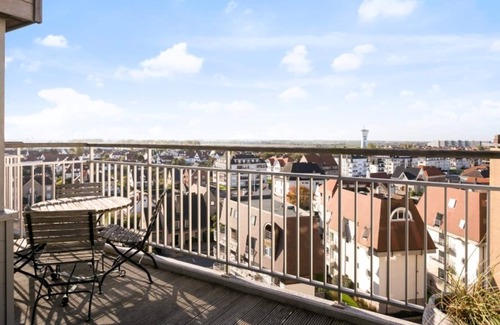 Albertstrand Apartment | Duplex in Knokke-Heist with Sea Views