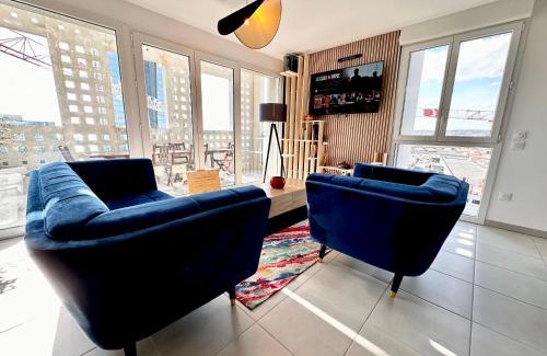 Euromed - La Joliette Apartment | Duplex - Vue Mer exceptionnelle - Quartier Euromed-avec Box