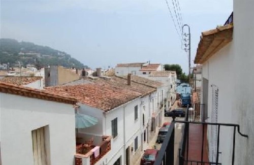 Llafranc Apartment | Duplex with terrace and sights, 50 meters from Llafranch beach