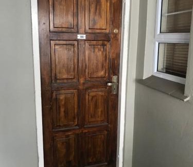 Durban Beachfront Apartment | Durban Beach Getaway - Summersands, Inverter for load shedding, free wifi & free Parking