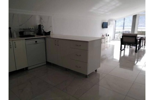 Selimiye House | Duru Selimiye Terrace 2+