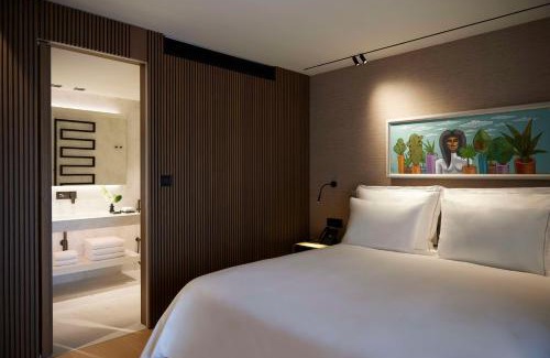 Glyfada Hotel | Dusit Suites Hotel Athens