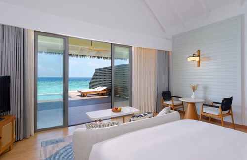 Farukolhufushi Island Hotel | dusitD2 Feydhoo Maldives