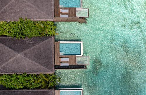 Farukolhufushi Island Resort | dusitD2 Feydhoo Maldives - All Inclusive Resort - with Free Transfers